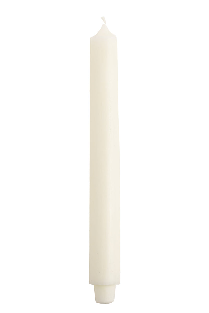 dinerkaars 30 cm van het merk Rustik Lys met ø3,2 cm voorzien van uitstulping waardoor deze passend is voor bijna alle kandelaars. Kleur: ivoor